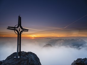 Hoher Goell summit cross at dawn