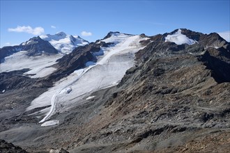 Wildspitze with Taschachferner and Hinterer Brunnenkogel with Mittelbergferner