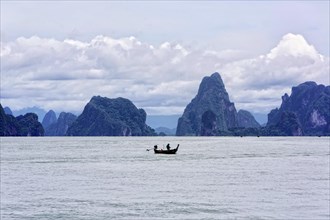 Fishing boat in Phang-Nga Bay