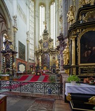 Church of the Virgin Mary in front of the Teyn