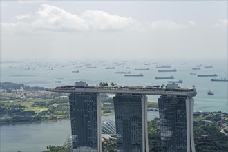View of the harbour and the Marina Bay Sands Hotel