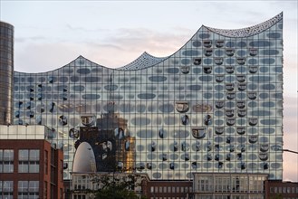 Glass facade of the Elbe Philharmonic Hall