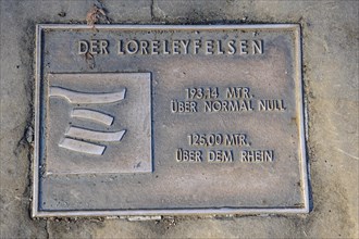 Information sign Marking metal ground plate with altitude 193 metres above sea level 125 metres above the Rhine from for Loreley Rock