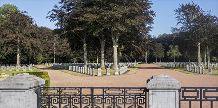 First World War One graves of fallen WWI soldiers at the Belgian Military Cemetery at Houthulst