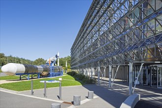 Spacecrafts in front of the Euro Space Center