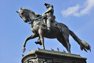 Equestrian statue of the French general Faidherbe