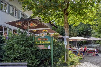 Osteria alla Fontana with beer garden