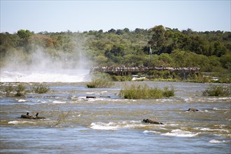 Argentine viewing platform at Rio Iguacu or Iguazu River
