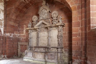 Historical altar at Lichtenberg Castle