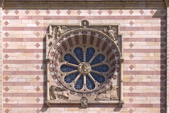 Rosette above the main portal of Speyer Cathedral