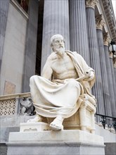 Statue of Herodotus