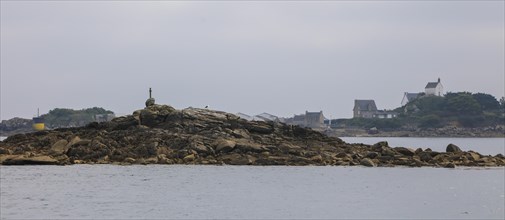 Offshore rock between the island of Ile de Batz in the English Channel and Roscoff