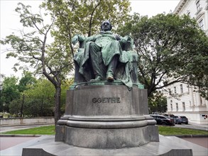 Goethe Monument in front of Stadtpark