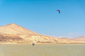 The Sotavento beach ideal for Kitesurfing or sky surfing in the south of Fuerteventura