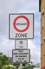 Low emission zone sign