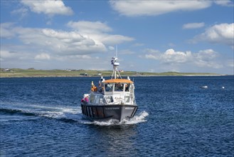 The motor vessel Ullin of Staffa regularly takes tourists from Fionnphort to the Hebridean island of Staffa