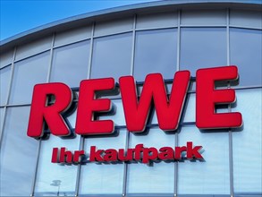 Logo of retail chain retailer grocery chain supermarket chain supermarket Rewe with lettering Ihr Kaufpark