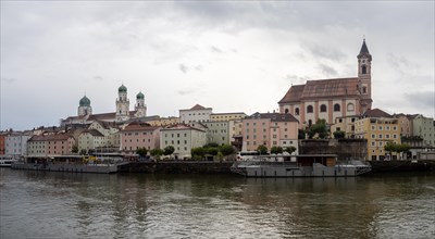 View over the Danube to the old town with the church of St. Paul and the cathedral