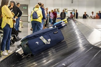 Baggage carousel at the airport