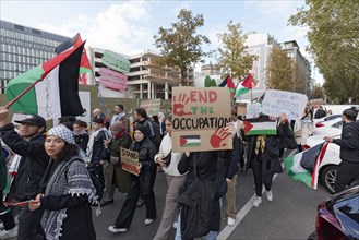 Demo participants with plaque End Occupation