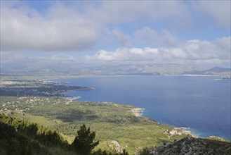View from the peninsula La Victoria to the bay of Pollenca