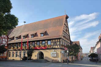 Historic half-timbered house Sparkasse am Marktplatz
