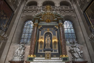 Altar of the Virgin Mary of Saint Paul Saint Louis Church