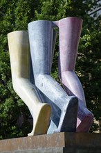 Sculpture Legs Walking