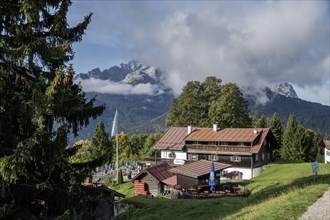 Eckbauer mountain inn with the Wetterstein mountains