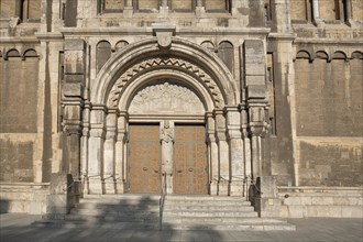 Portal with tympanum of the neo-Romanesque Church of the Holy Spirit