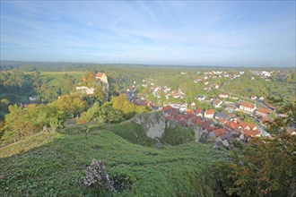 View of Pottenstein with castle and landscape
