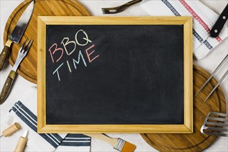 Words bbq time blackboard