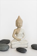 Front view buddha statuette