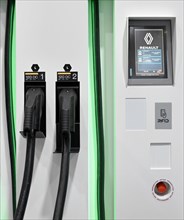 Charging station Renault lorry electric vehicle