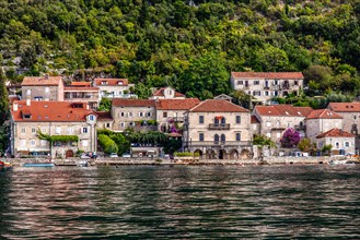 The former seafaring centre of Perast with its magnificent buildings and two beautiful offshore islands