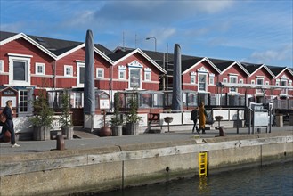 Fish shops and fish restaurants by the harbour