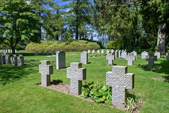 German WW1 graves at the St. Symphorien Military Cemetery