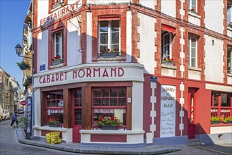 Restaurant Cabaret Normand at the village Villerville