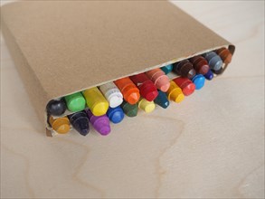 Wax Crayons box