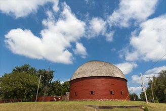 Round-barn