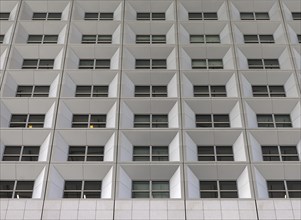 Detailed view of the facade of the Grand Arche
