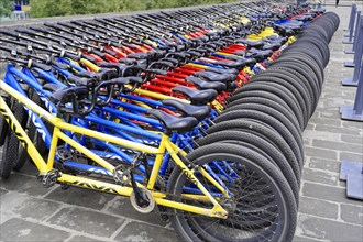 Rental bikes in Yian