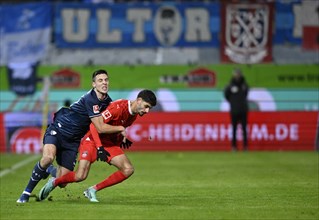 Foul wrestling duel between Keven Schlotterbeck VfL Bochum BOC