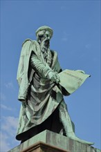 Johannes Gutenberg monument