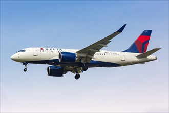 A Delta Air Lines Airbus A220-100 aircraft with the registration number N132DU at Dallas Fort Worth Airport