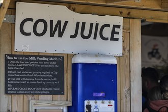 Milk vending machine