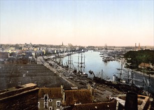 City and harbour of Nantes