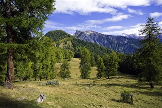 Mountain panorama with the Pierre Avoi