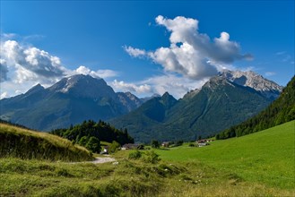 View from Hochschwarzeck across the alpine meadows to the Watzmann and Hochkalter