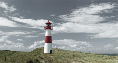 Lighthouse in the dune landscape at Ellenbogen